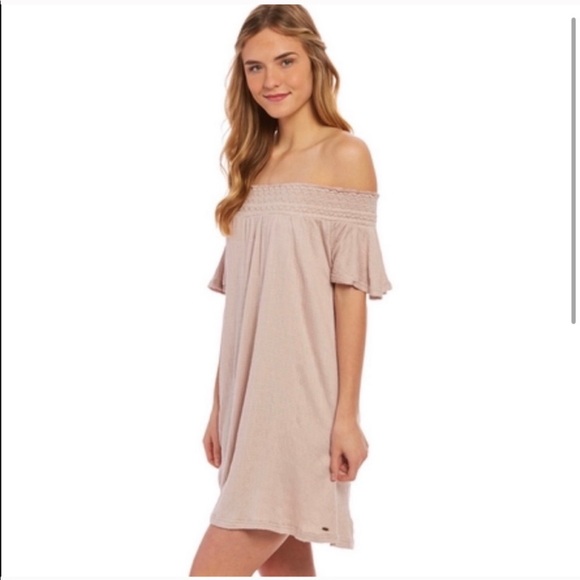 Dresses & Skirts - O’Neill Off the Shoulder Mini Shift Dress